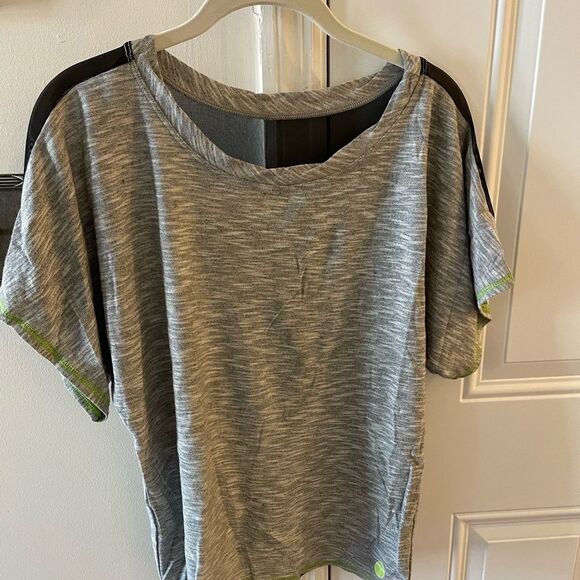 Trina Turk gray and black sheer top size XS - Picture 1 of 11